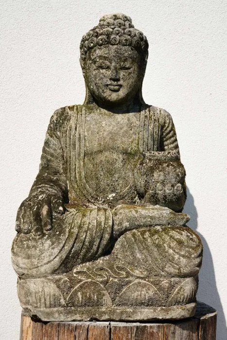 Statua Buddha Antica con Giara | Scultura in Pietra 65cm - Statue - Buddha - Balinese culture - Indonesia