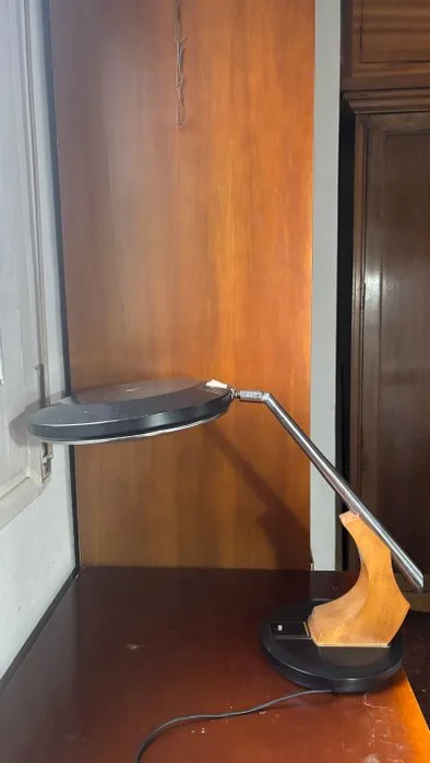 Fase - Luis Perez de la Oliva - Table lamp - President - Lacquered metal, wood and chrome-plated metal, glass - table lamp