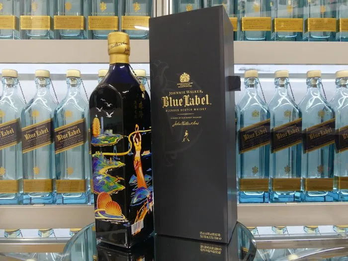 Johnnie Walker Blue Label Zhuhai Limited Edition from China paint bottle - 750ml