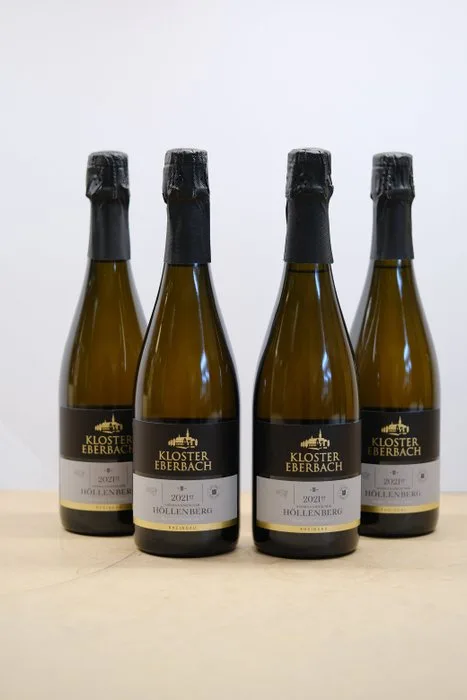 2021 Kloster Eberbach Assmannshäuser Höllenberg Spätburgunder - Rheingau VDP.SEKT.PRESTIGE Brut - 4 Bottles (0.75L)