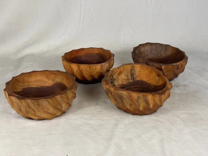 I TRUCIOLI DEL BARRI - Bowl (4) - Teak - TEK SCULTOREA - TRAYS