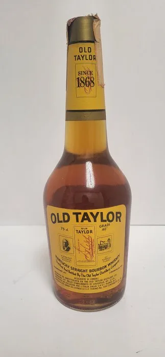 Old Taylor - Kentucky Straight Bourbon - 80 Proof - 4/5 Quart - b. 1970s - 75cl