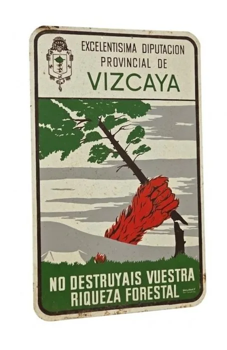 Enamel sign - Lithographed metal sign: No open flames