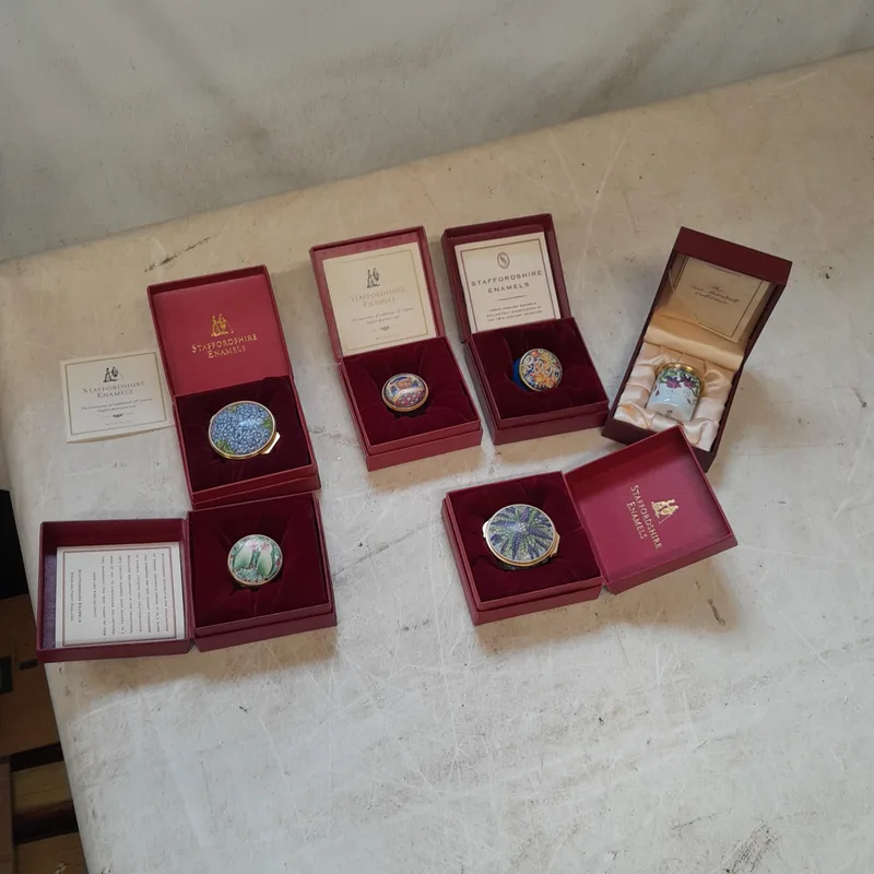 6 x Staffordshire Enamels in boxes of issue