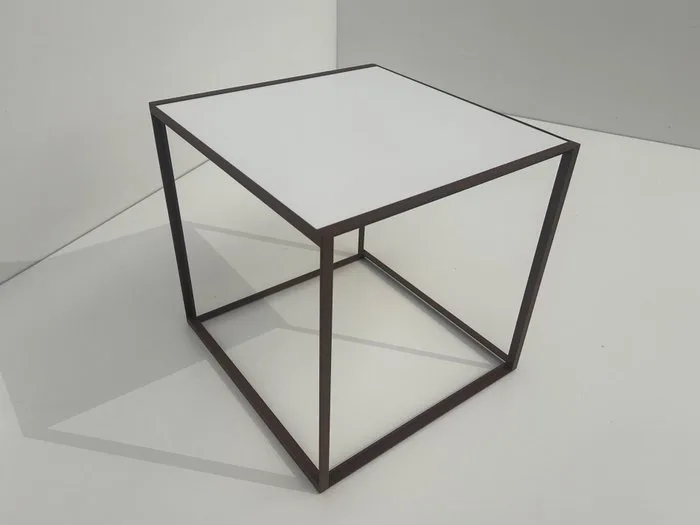 B&B Italia - Patricia Urquiola - Side table - "NEW" Canasta 13 - painted steel / HPL