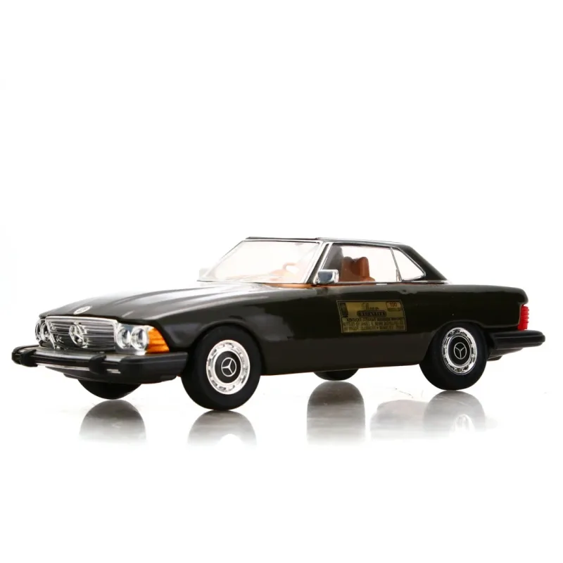 James B. Beam Distilling Co. "Beam 100 Months Old" 8 Year Old Kentucky Straight Bourbon Whisky in 1974 Mercedes-Benz 450SL Regal Porcelain Decanter - Distilled 1978 / Bottled 1986 (75cl, 40%)