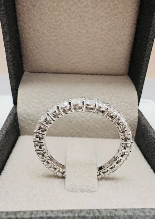 Eternity ring - 14 kt. White gold - 1.22ct. tw. Diamond (Natural) - Diamond