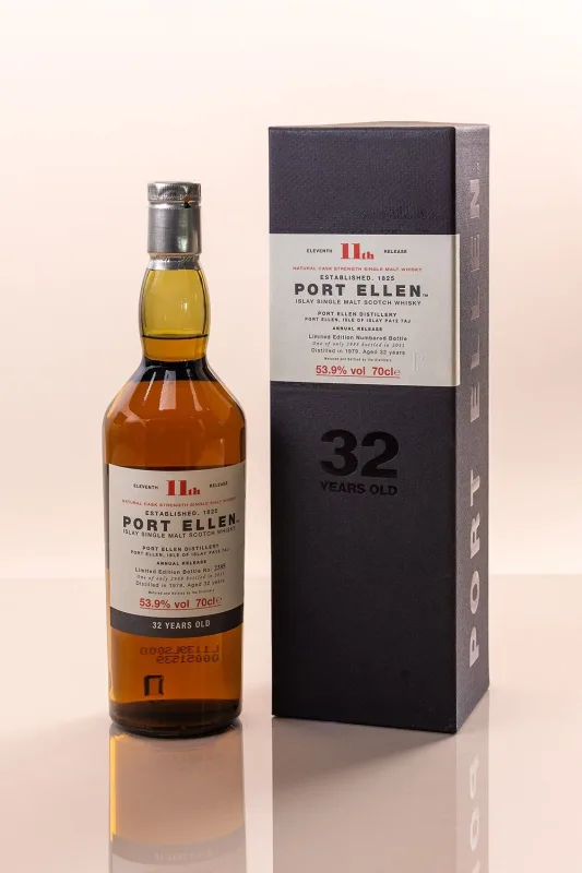 Port Ellen – 1979/2011 32 Year Old Diageo Special Releases 2011 (70cl, 53.9%)
