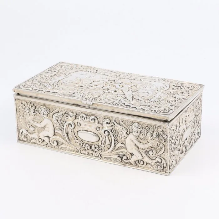 Sovjet Unie - Snuisterijendoos / Tabaksdoos - Box -.875 (84 Zolotniki) silver