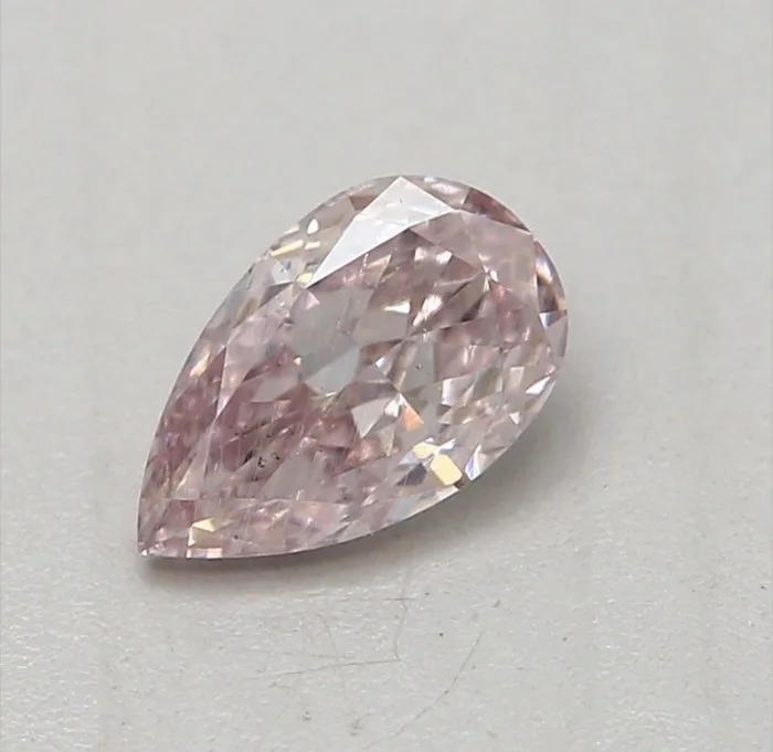 1 pcs Diamond (Natural coloured) - 0.26 ct - Pear - Fancy light Pink - I1 - Gemological Institute of America (GIA) - Fancy Light Pink Gia