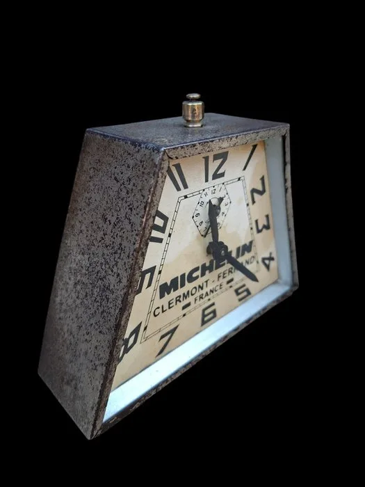 Clock - Metal - 1930-1940 - Antique alarm clock — small vintage alarm clock Michelin