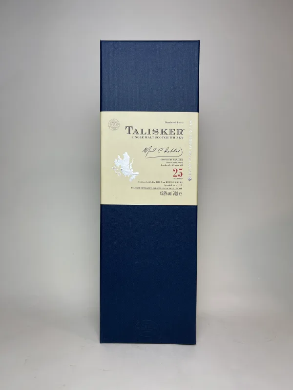 Talisker – 25 Year Old Skye Single Malt Scotch Whisky, Distilled 1986, Released 2011 (70cl, 45.8%)