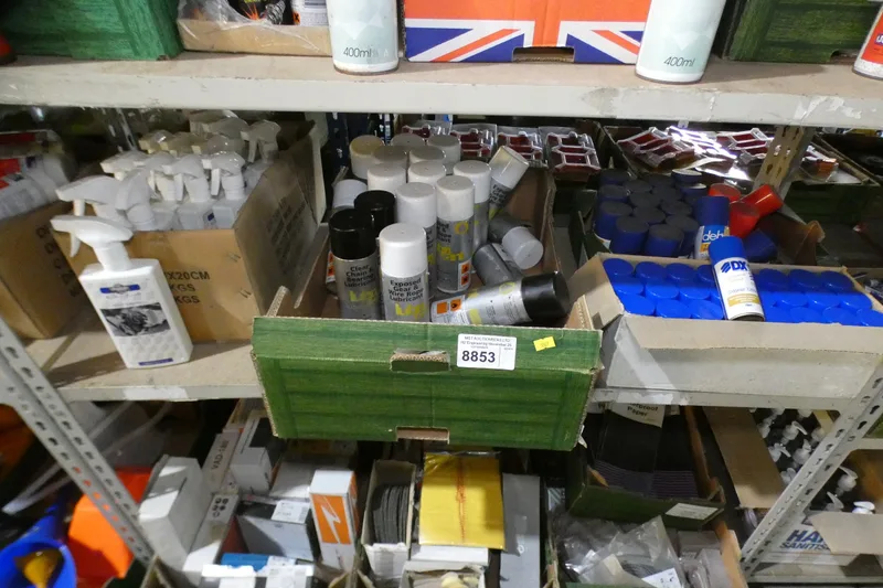 VAT A quantity of various items to include chain and bearing lubricant, super lube and gear and rope lubricant etc - Contents of 1 shelf