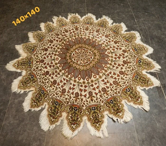 Rug - 140 cm - 140 cm