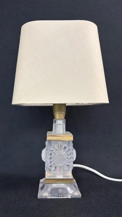 René Lalique - Table lamp - Daisies - Crystal