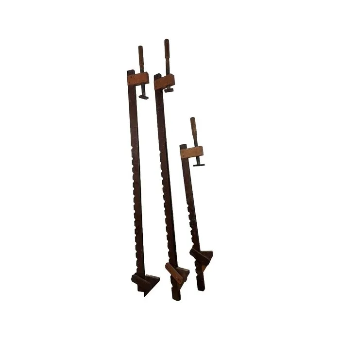 Working tool Antique - Long Wooden Clamps with Adjustable Screw Mechanisms (150 cm tall)