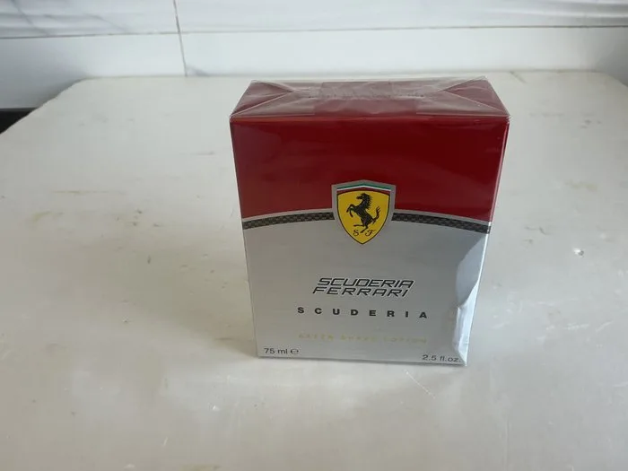 Scuderia Ferrari After Shave Lotion, model "SCUDERIA" 75 ml - Ferrari - 2010