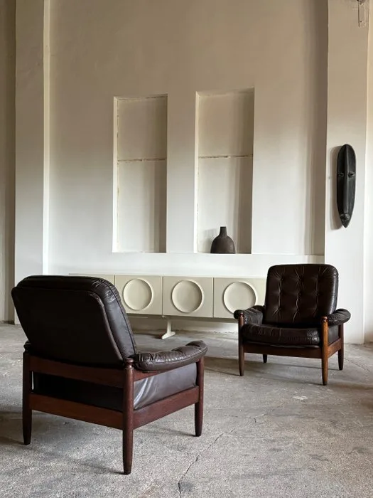 Armchair - Leather, Oak