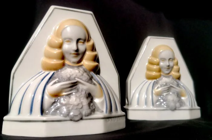 Sculpture, "Les Élégantes aux Fleurs" - 14 cm - Auguste LARDILLIER - RARE Matched Pair of Double Busts - Bookends / Nightlights - Limoges Porcelain