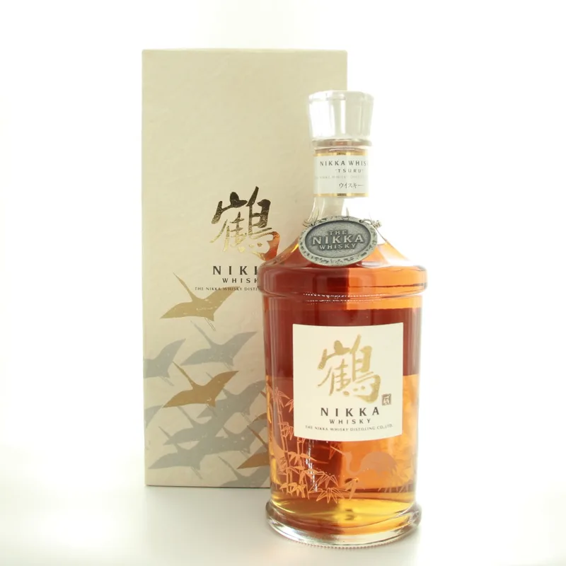 Nikka “Tsuru” Glass Decanter, Special Engraved Cranes Edition
