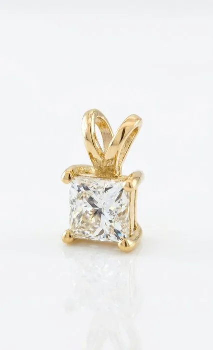 Pendant - 14 kt. Yellow gold - 0.82ct. tw. Diamond (Natural)