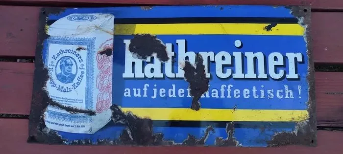 Enamel advertisement for Kathreiner's Malzkaffe coffee. - Enamel plate - Metal