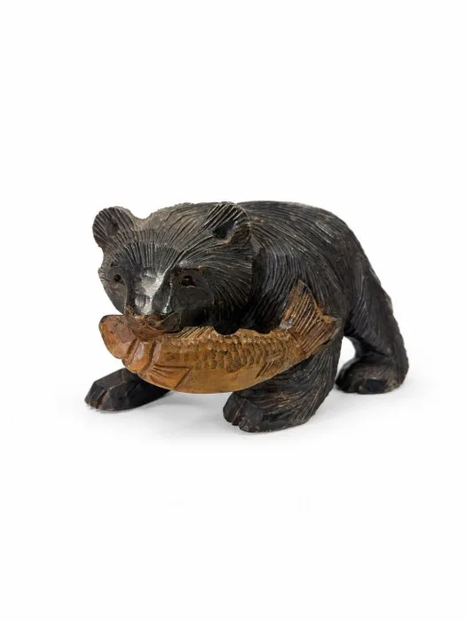 Kibori Kuma (木彫り熊) - 佐藤作 (Satō saku) - Figure - Wood