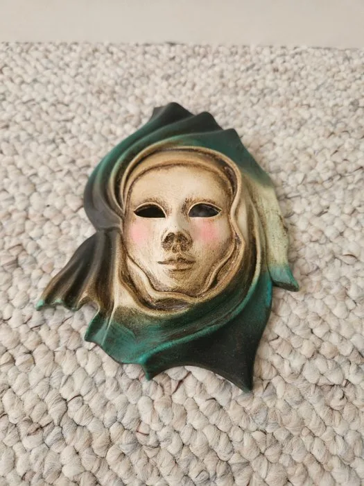 Mask - Italy - 1980-1990 - wall decoration