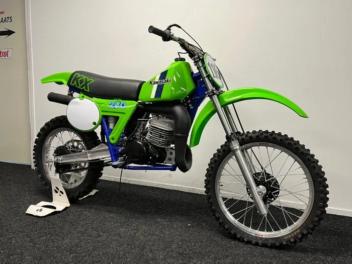 Kawasaki - KX - 250 cc - 1980