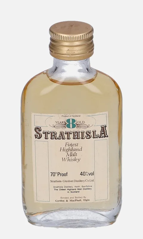 Strathisla – 8 Year Old Gordon & MacPhail Distillery Labels