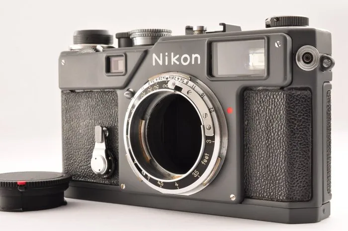Nikon S3 Black Paint (Professionally Repainted) Analogue camera