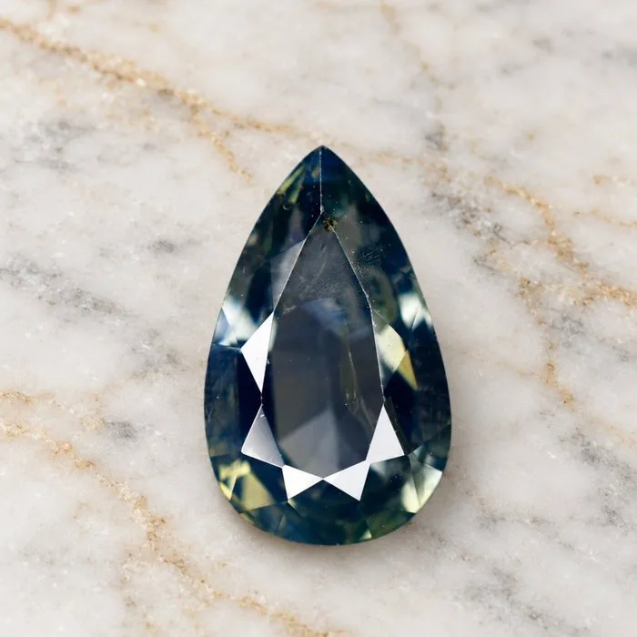 Blue, Green Sapphire - 2.51 ct - International Gemological Institute (IGI) - Unheated