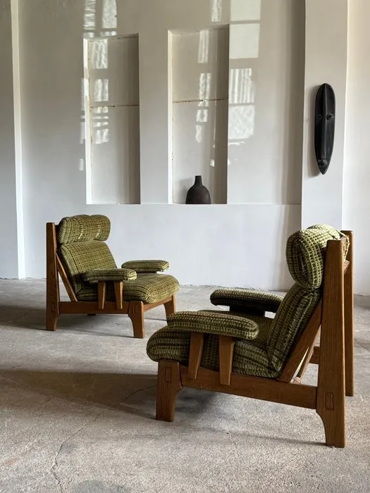 Armchair (2) - Oak, Velvet