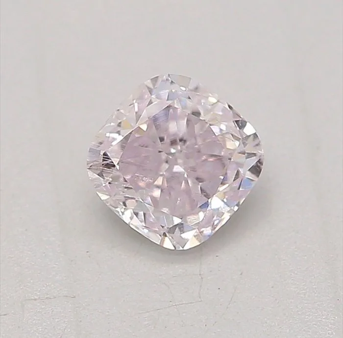 1 pcs Diamond (Natural coloured) - 0.27 ct - Cushion - Faint Pink - I1 - Gemological Institute of America (GIA) - Faint Pink 0.27CT