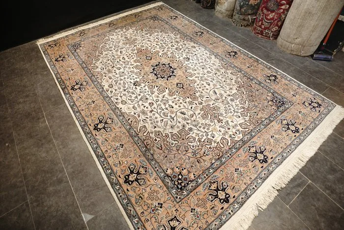 Gohm - Rug - 345 cm - 245 cm