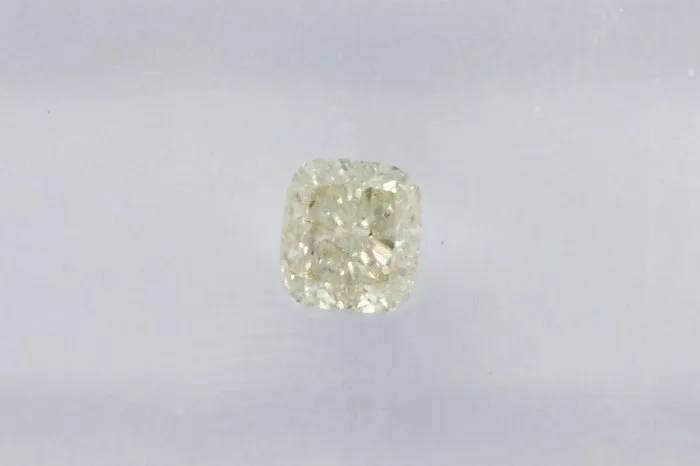 1 pcs Diamond (Natural coloured) - 0.35 ct - Cushion - Fancy light Yellow - VS2 - International Gemological Institute (IGI)