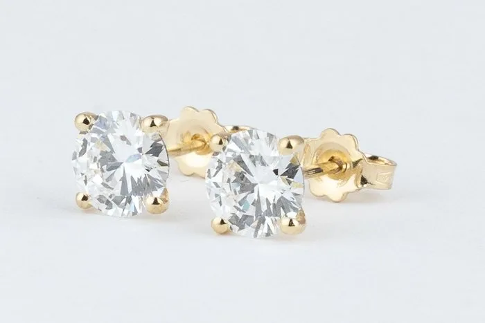 Earrings - 14 kt. Yellow gold - 3.04ct. tw. Diamond (Lab-grown) - Round F-VVS2