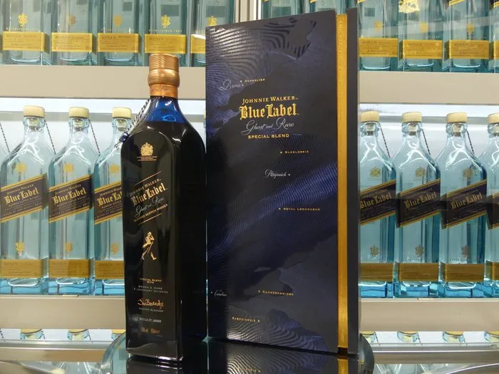 Johnnie Walker Blue Label - Ghost & Rare - Brora & Rare - 700ml