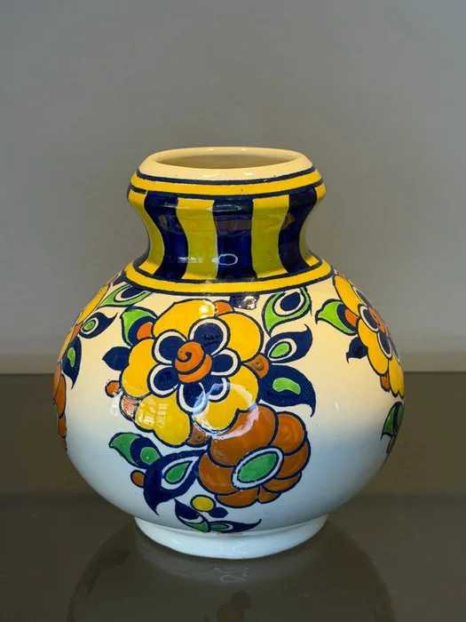 Boch Frères, Keramis - Charles Catteau - Vase - Creamware - Signed CT-Charles Catteau