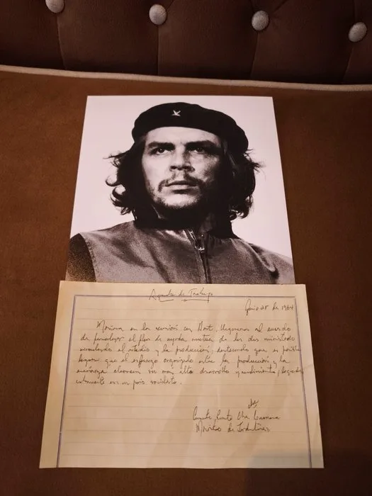 Ernesto Ché Guevara - Document signed Che Guevara - 1964