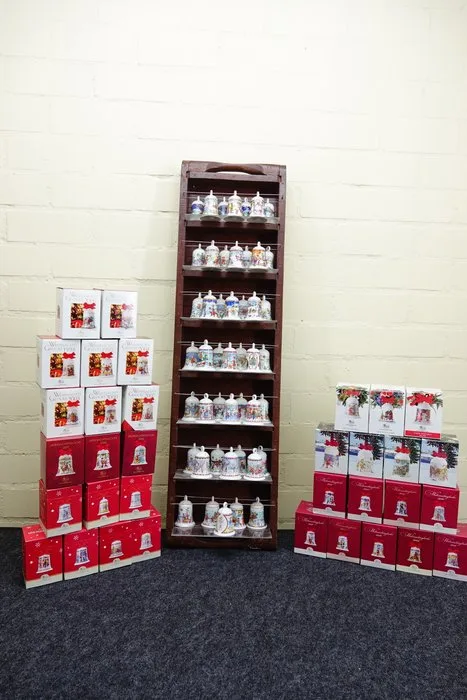 complete collectie - Christmas decoration (47) - Porcelain - Hutschenreuther Christmas bell