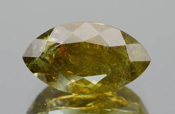Green, Yellow Demantoid - 5.15 ct - International Colored Gemstone Association (ICA GemLab) - DEMANTOID GARNET