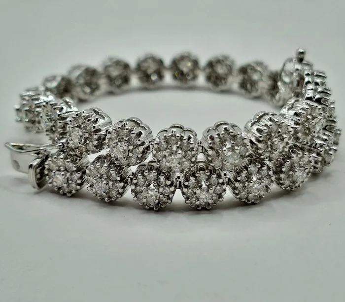 Bracelet - 18 kt. White gold - 4.03ct. tw. Diamond (Natural)