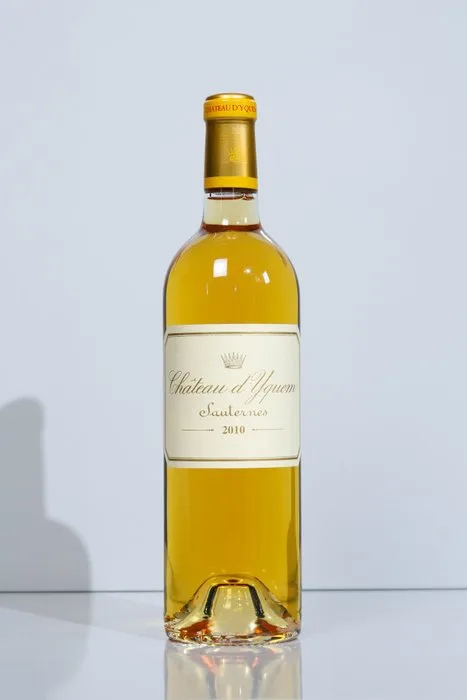 2010 Château d'Yquem - Sauternes 1er Cru Supérieur - 1 Bottle (0.75L)