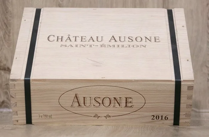 2016 Chateau Ausone - Saint-Émilion 1er Grand Cru Classé - 3 Bottles (0.75L)