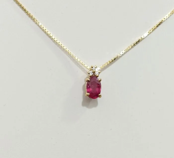 Necklace with pendant - 18 kt. Yellow gold Diamond (Natural) - Ruby