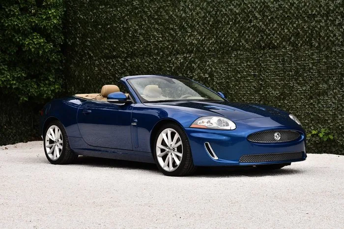 Jaguar - XKR Convertible - 2010