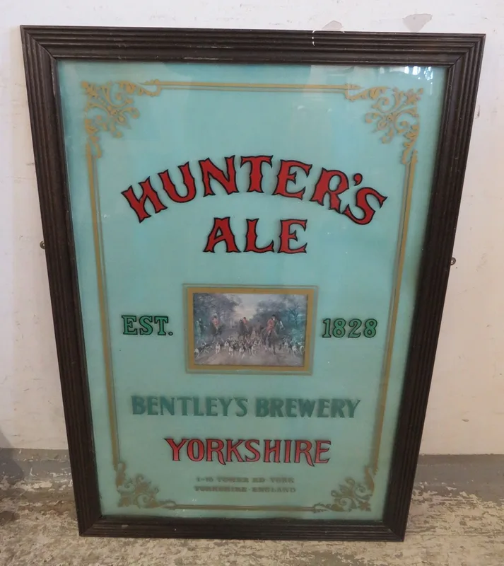 Hunters Ale Bentleys Brewery Advertising Glass Sign approx.