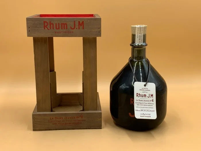 Rhum JM - La Dame Jeanne No. 4 - Assemblage de Très vieux Rhum Agricole 2000, 2011, 2014, 2015, 2017 - 70cl