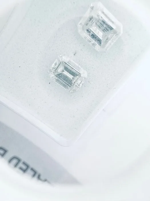 2 pcs Diamond (Natural) - 1.10 ct - Emerald - E, F - SI3, SI2 - Gemewizard Gemological Laboratory (GWLab)